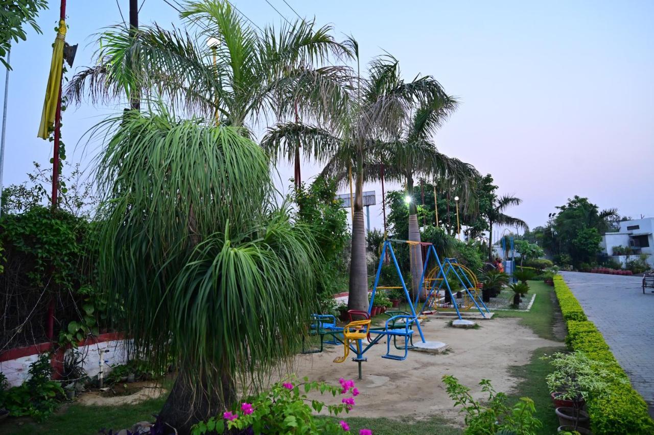 Hotel Panchsheel Ayodhya Exterior foto